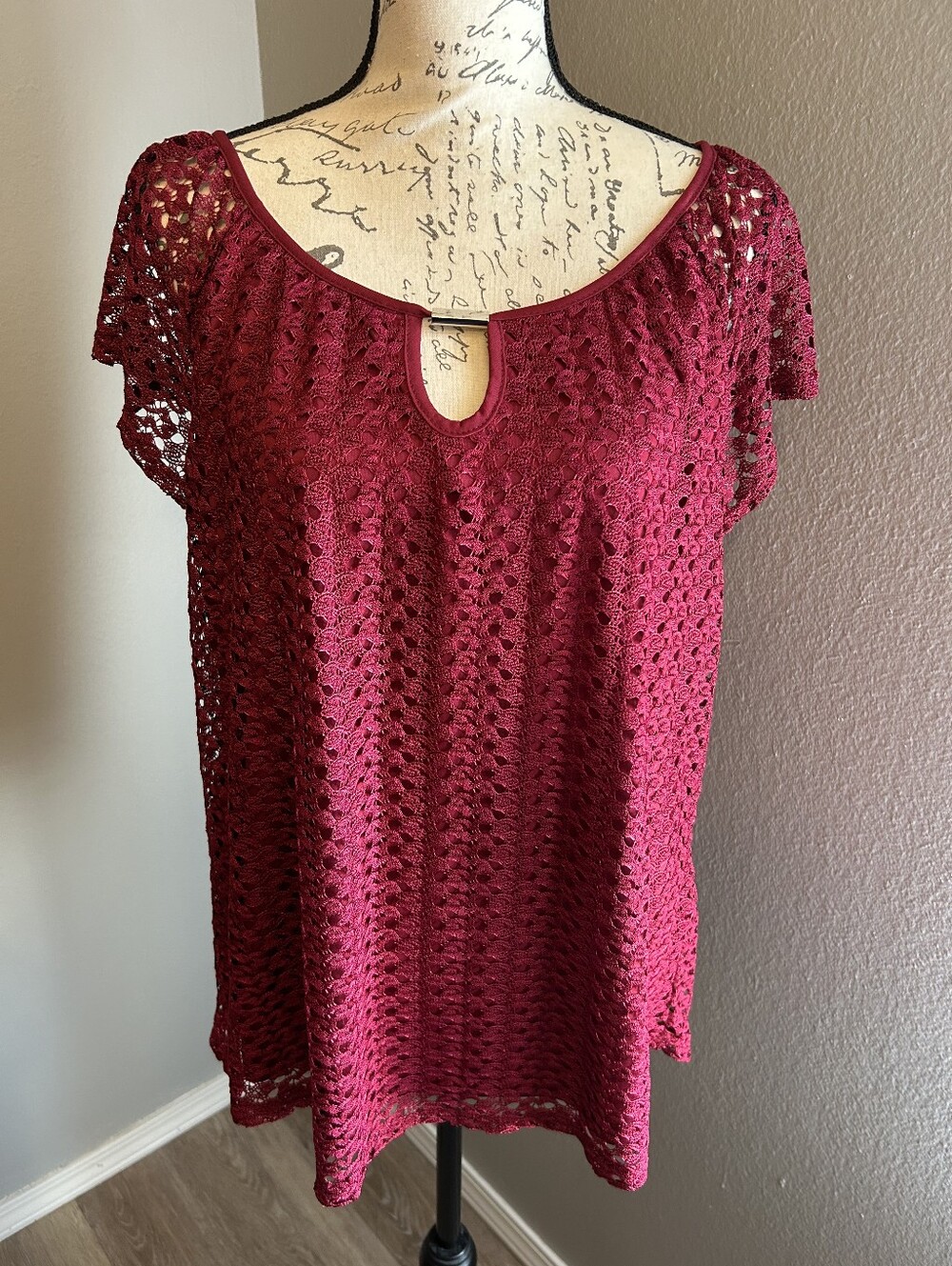 Vintage brody myles XL Berry-Colored Lace Blouse
